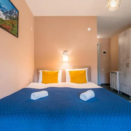 New Gudauri Gn Apartments In Atrium Room photo